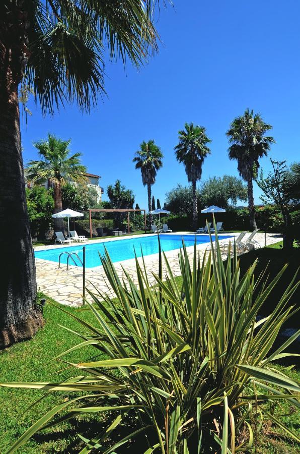 Villa Eftichia Hotel Apartments & Studios Kontokali Exterior photo